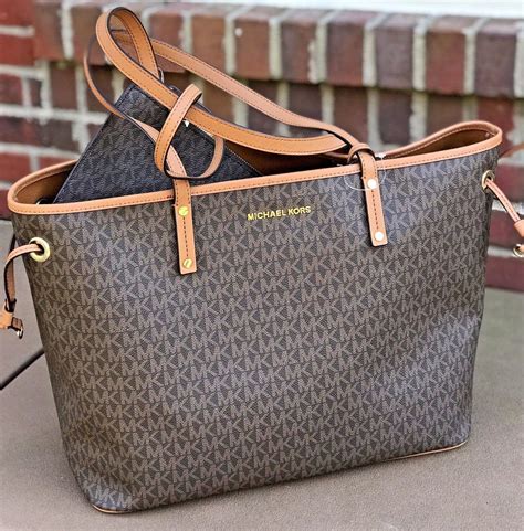 michael kors tote.bag